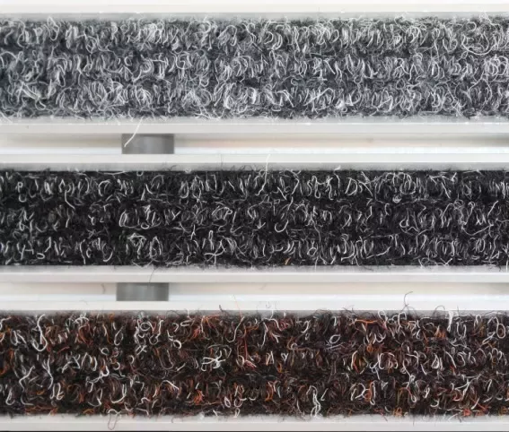 WYCIERACZKA W PROFILU ALUMINIOWYM CLEAN RYPS 17MM