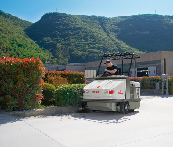 zamiatarka chodnikowa