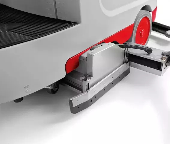 MASZYNA CZYSZCZĄCA COMAC OPTIMA 90 S