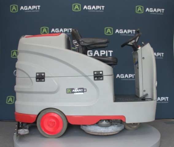 Maszyna Czyszcząca Comac Optima 85 B 