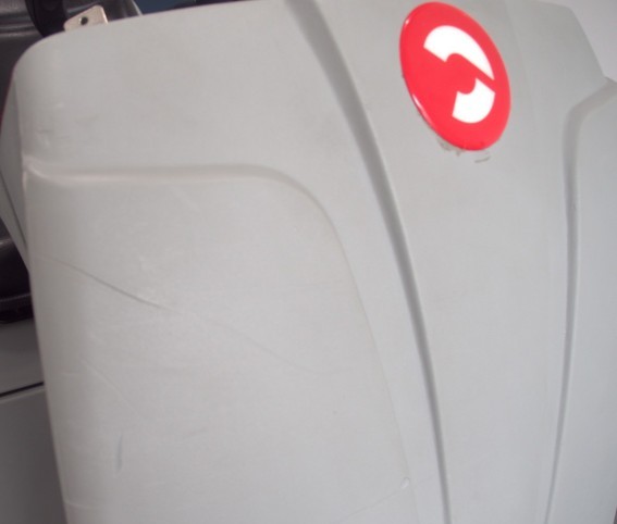 Maszyna Czyszcząca Comac Optima 85 B 