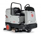 maszyna czyszcząca samojezdna