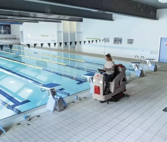 MASZYNA CZYSZCZĄCA COMAC INNOVA 75 B COMFORT