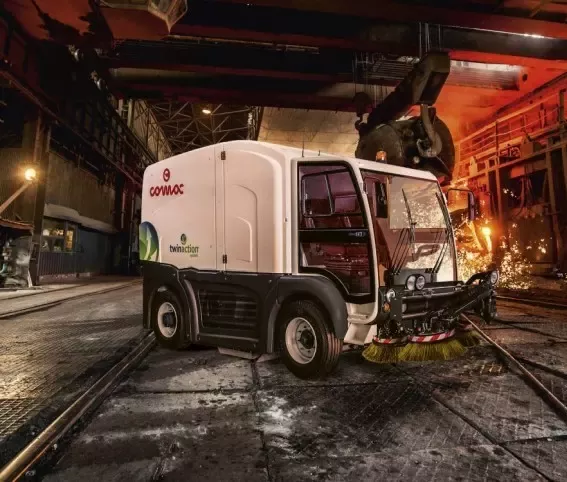 ZAMIATARKA COMAC HP6000