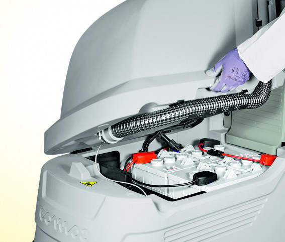 maszyna czyszcząca do podłóg