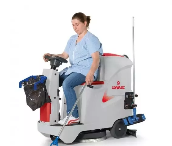 MASZYNA CZYSZCZĄCA COMAC INNOVA 55 B KOMPLET