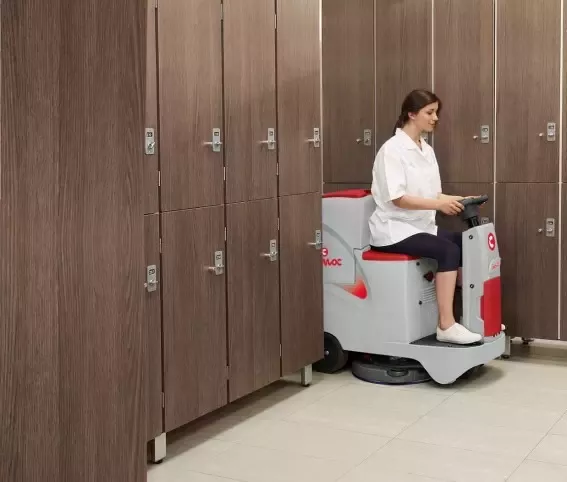 MASZYNA CZYSZCZĄCA COMAC INNOVA 55 B KOMPLET