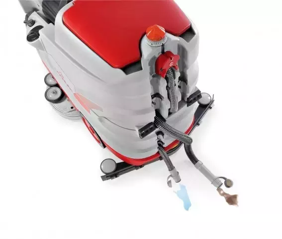 MASZYNA CZYSZCZĄCA COMAC OPTIMA 85 B KOMPLET