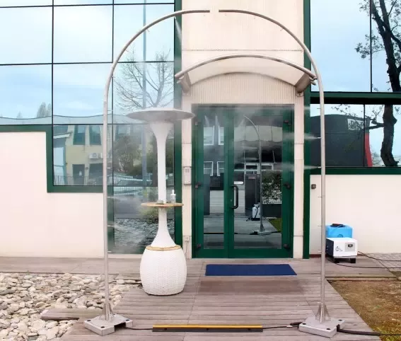 ŚLUZA DEKONTAMINACYJNA ADI (BRAMA DO DEZYNFEKCJI)