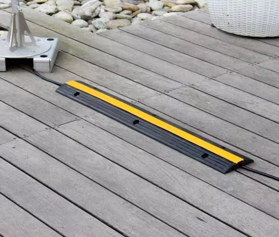 ŚLUZA DEKONTAMINACYJNA ADI (BRAMA DO DEZYNFEKCJI)