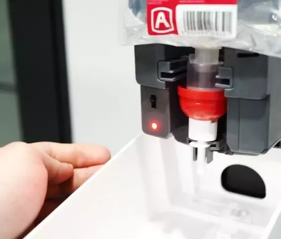 DOZOWNIK AUTOMATYCZNY SENSOR BIAŁY  SAFE PACK  1L