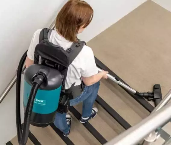 ODKURZACZ PLECAKOWY BATERYJNY TRUVOX