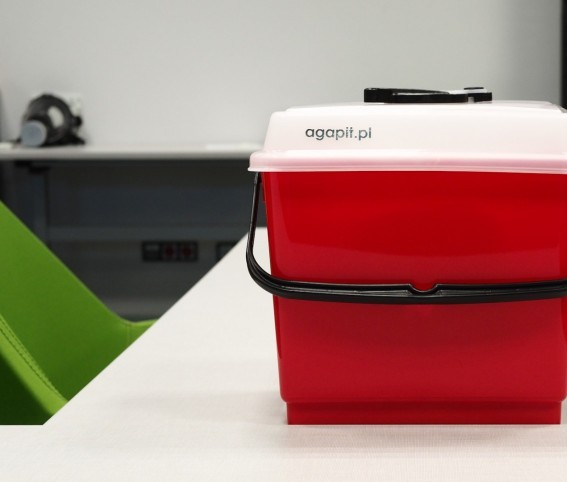 WIADRO Z POKRYWĄ HERMETYCZNĄ 4L CZERWONE FIL MONOROLL SYSTEM