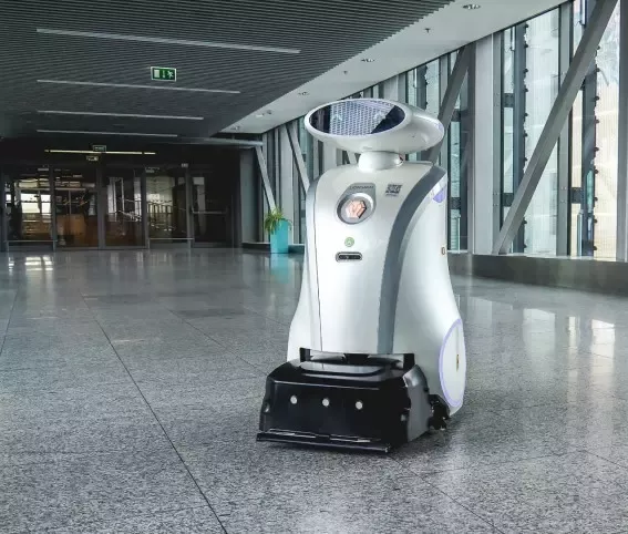 ROBOT SZORUJĄCY LEOSCRUB