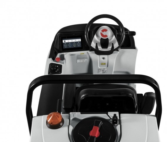 MASZYNA CZYSZCZĄCA COMAC C 85 BS ESSENTIAL