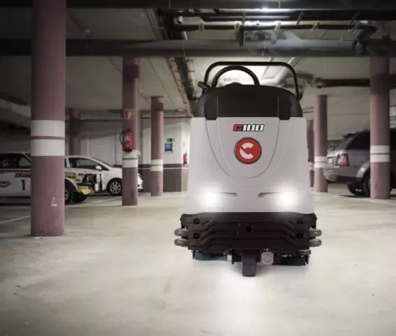 MASZYNA CZYSZCZĄCA COMAC C100 ESSENTIAL KOMPLET