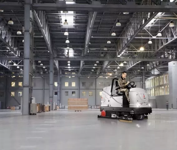 MASZYNA CZYSZCZĄCA COMAC C130 BS ROAD KOMPLET