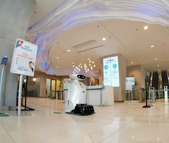 ROBOT SZORUJĄCY LEOSCRUB