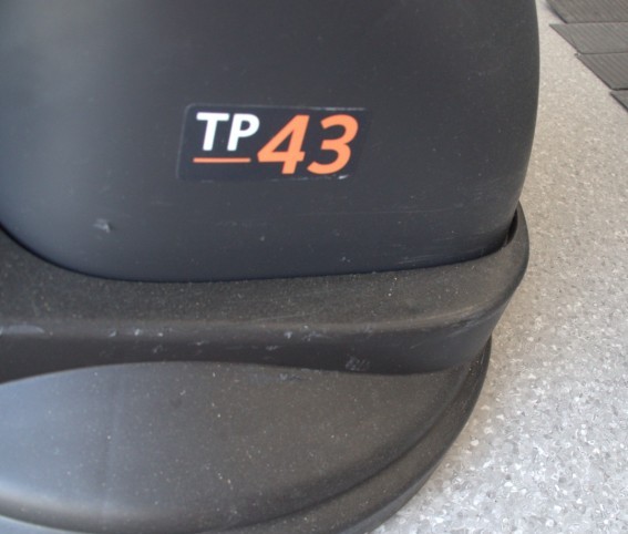  MASZYNA CZYSZCZĄCA TMB TP  43G