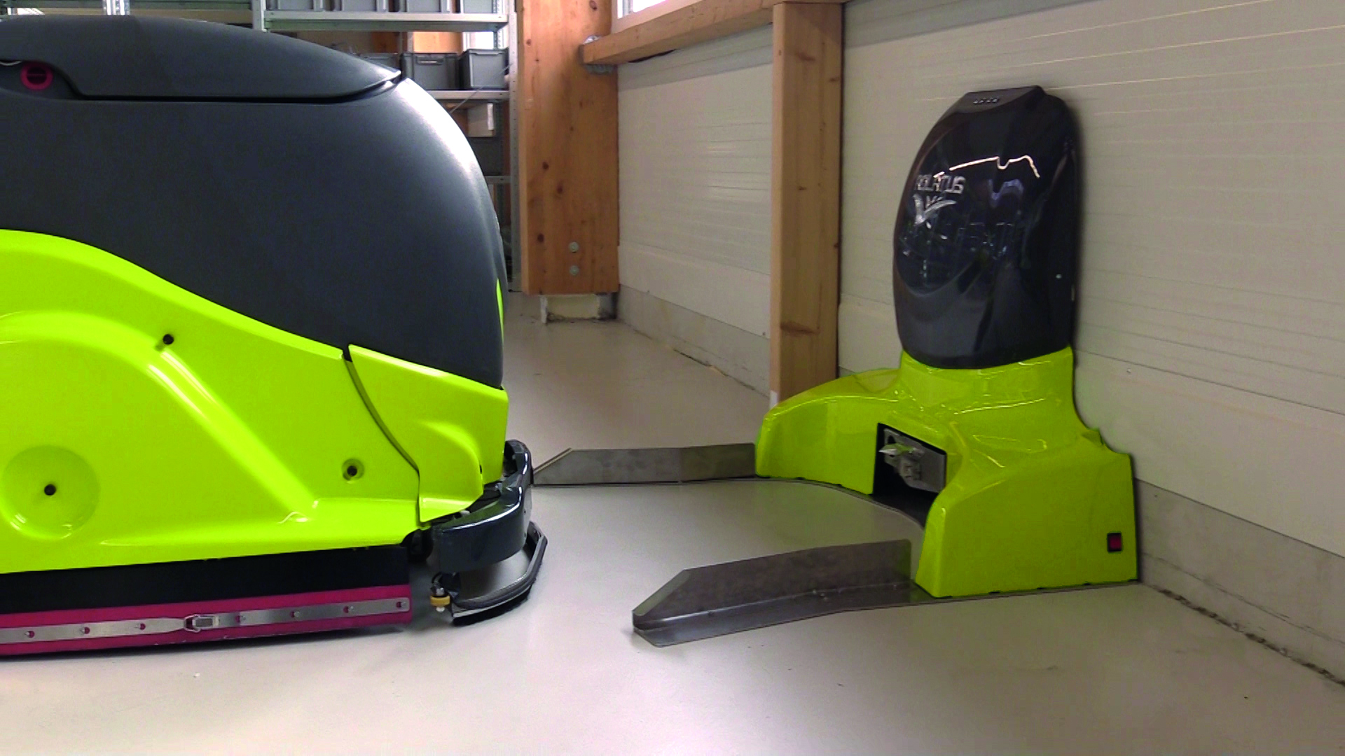 Maszyna autonomiczna CR700